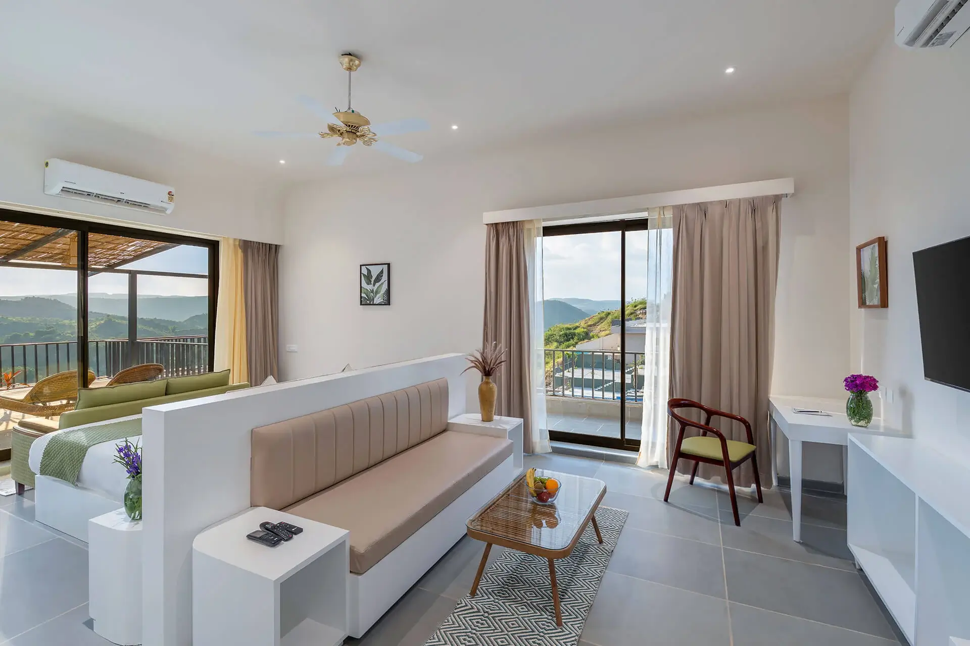 Aravali View Room With Plunge Pool